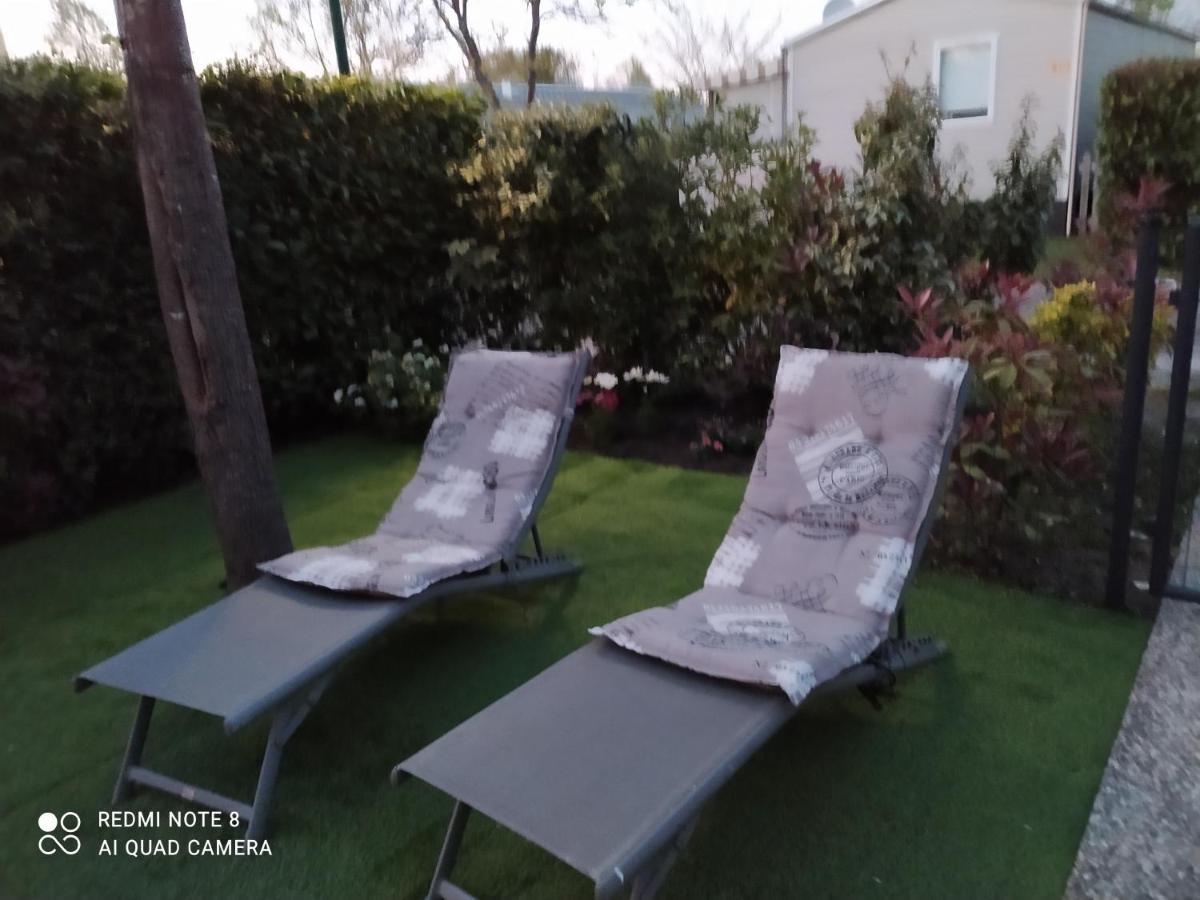 GH Vacances La Réserve Gastes Esterno foto