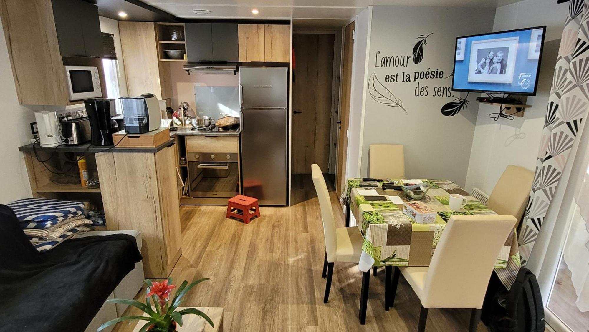GH Vacances La Réserve Gastes Esterno foto